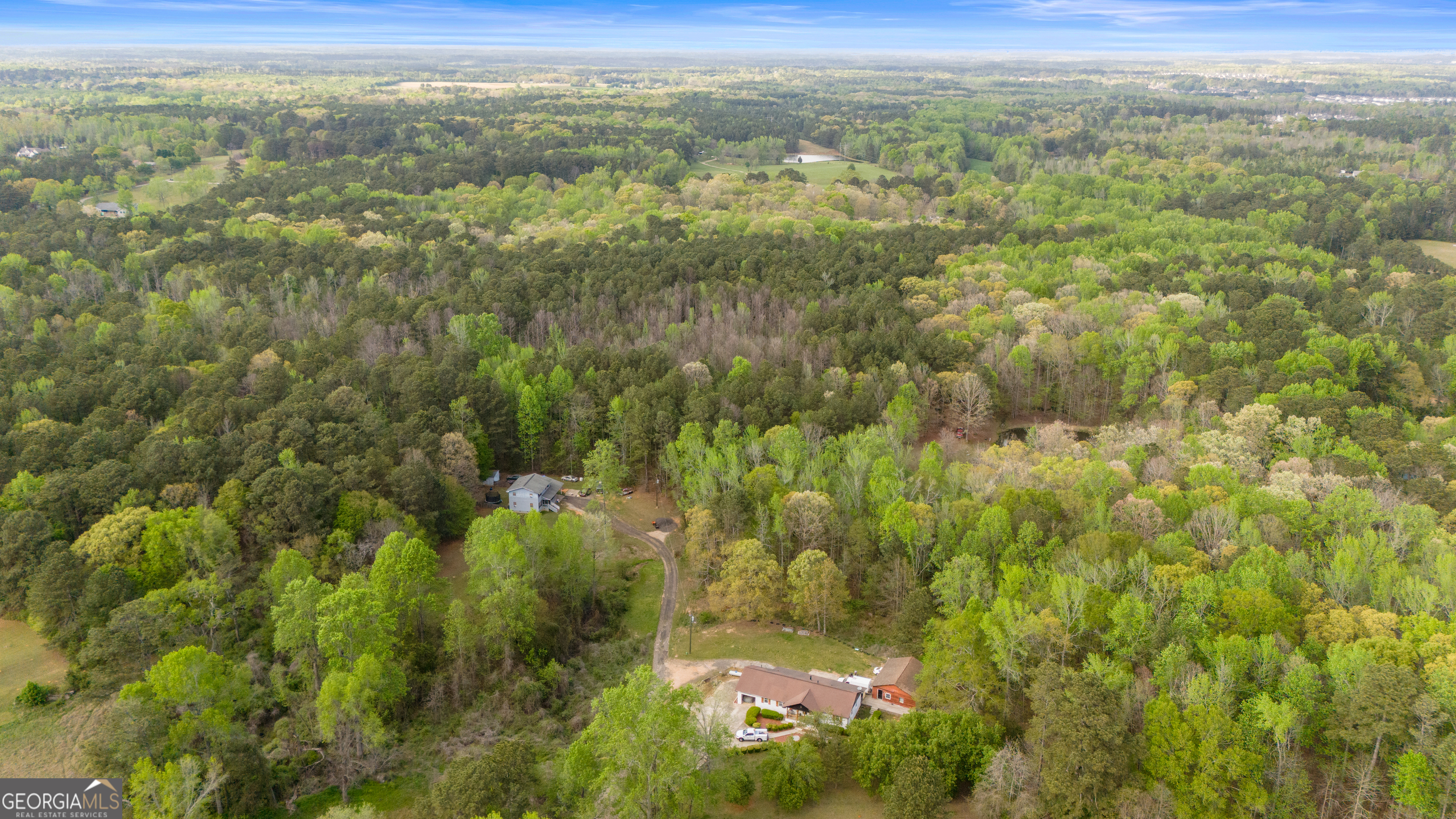 555 Highway 3 N Property Photo 9