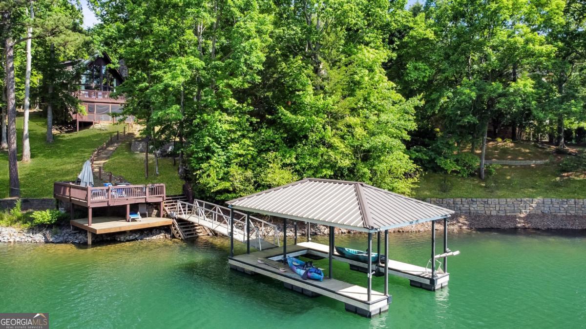 22 Waterloon Trail # 42 Property Photo 1