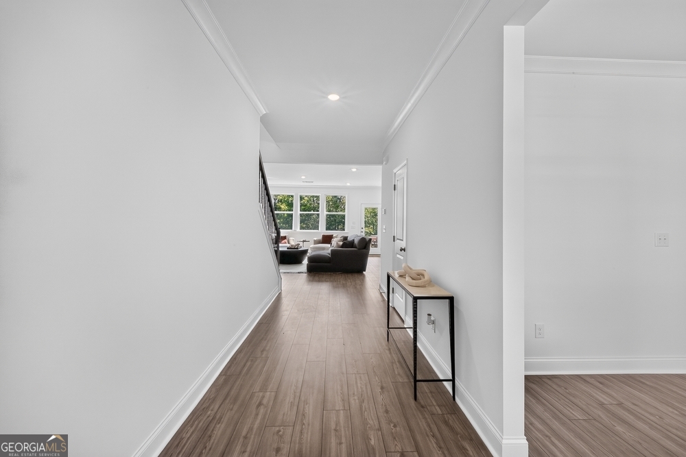 132 Sheryl Way Property Photo 6