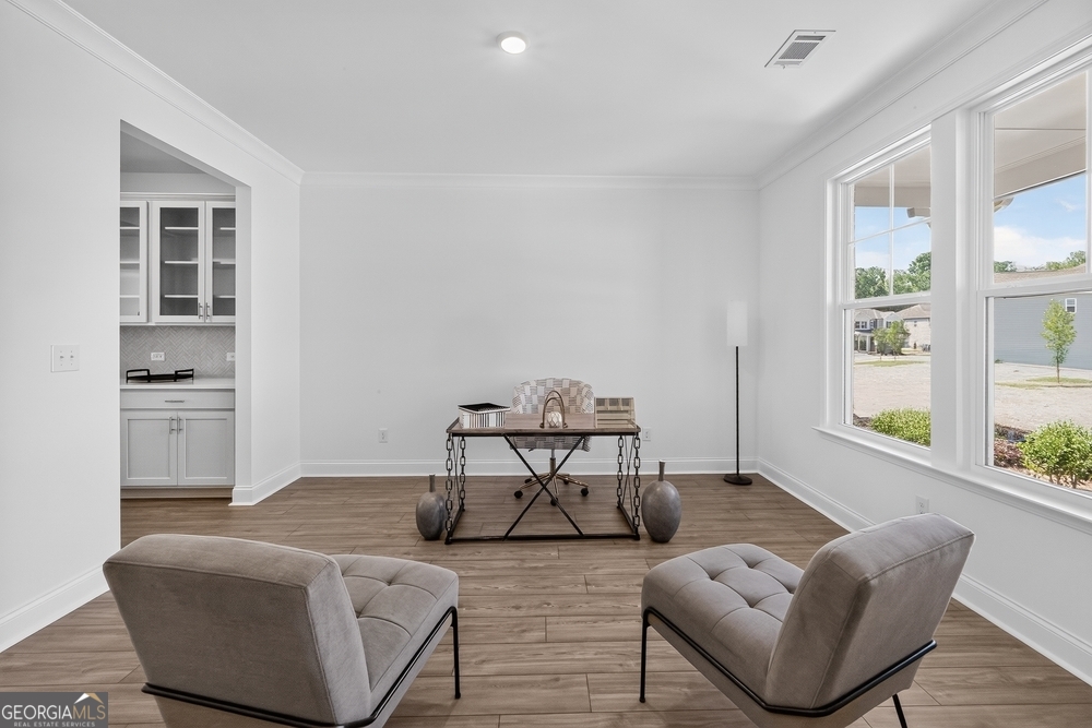 132 Sheryl Way Property Photo 8