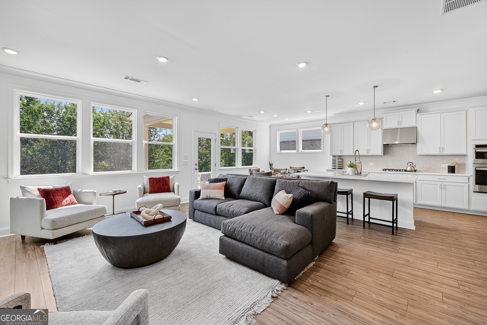 132 Sheryl Way Property Photo 12