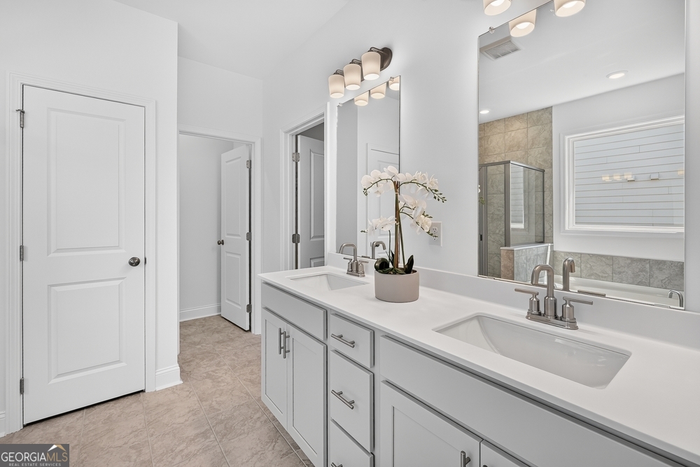 132 Sheryl Way Property Photo 16