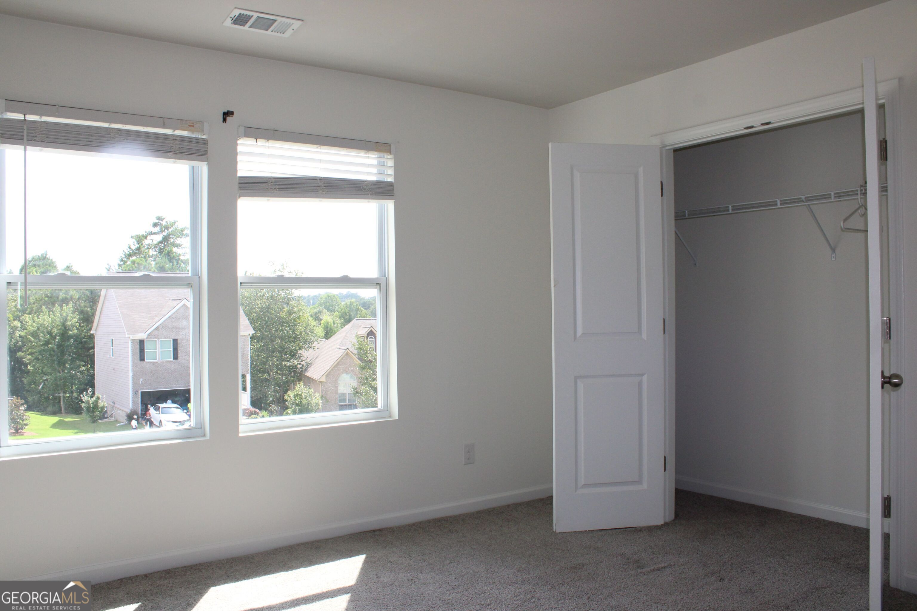 9220 Golfview Circle Property Photo 19