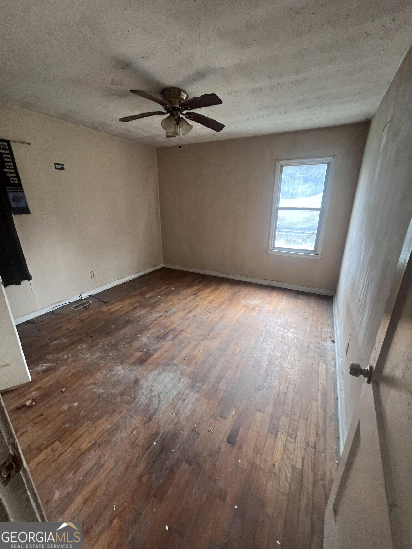 1267 Almont Drive Sw Property Photo 3