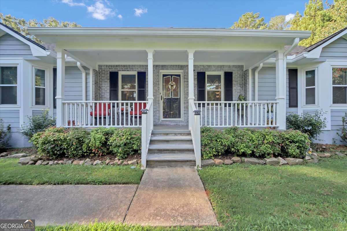145 Earlygold Street Property Photo 1