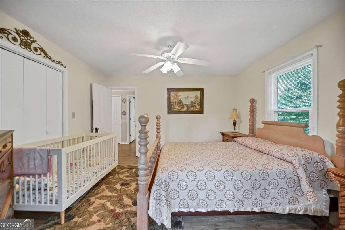 145 Earlygold Street Property Photo 14