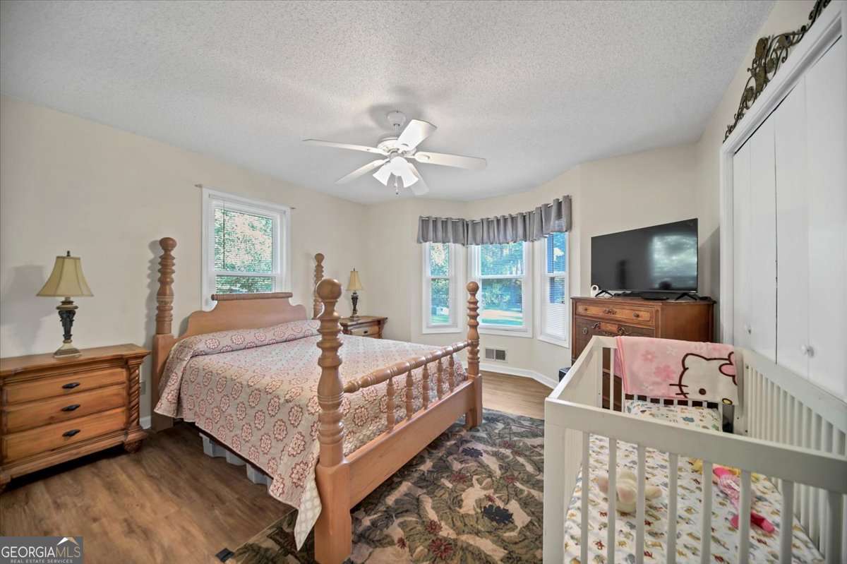 145 Earlygold Street Property Photo 15