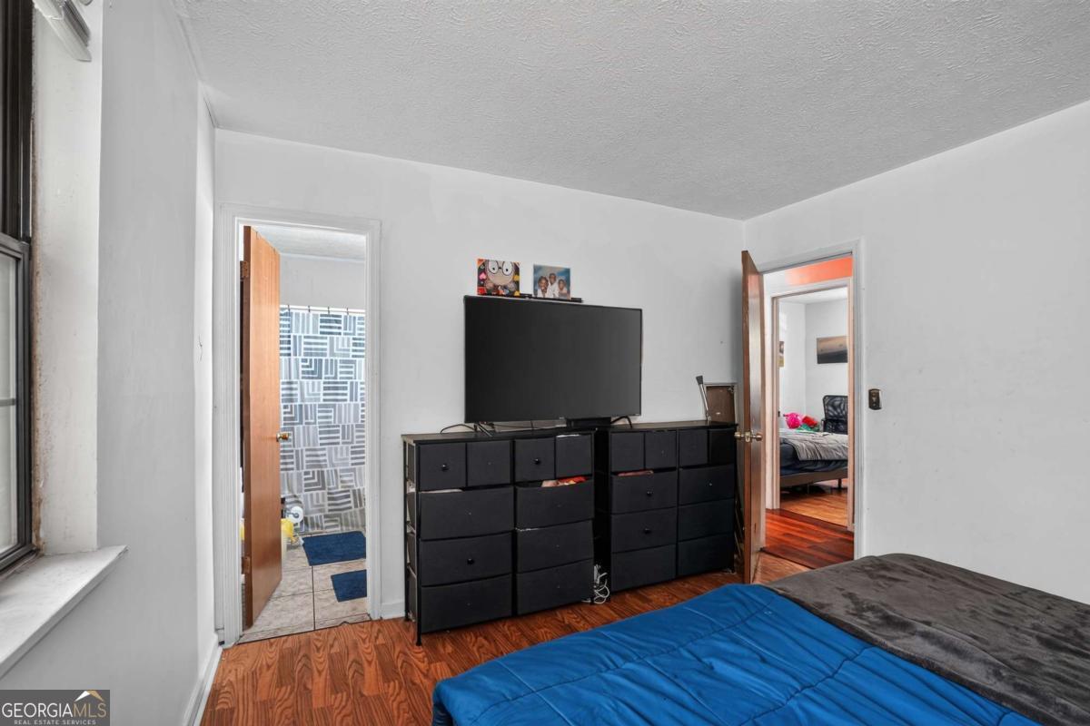 3675 Satellite Terrace Property Photo 12