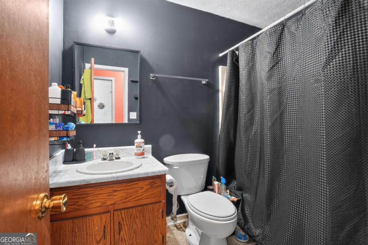 3675 Satellite Terrace Property Photo 14
