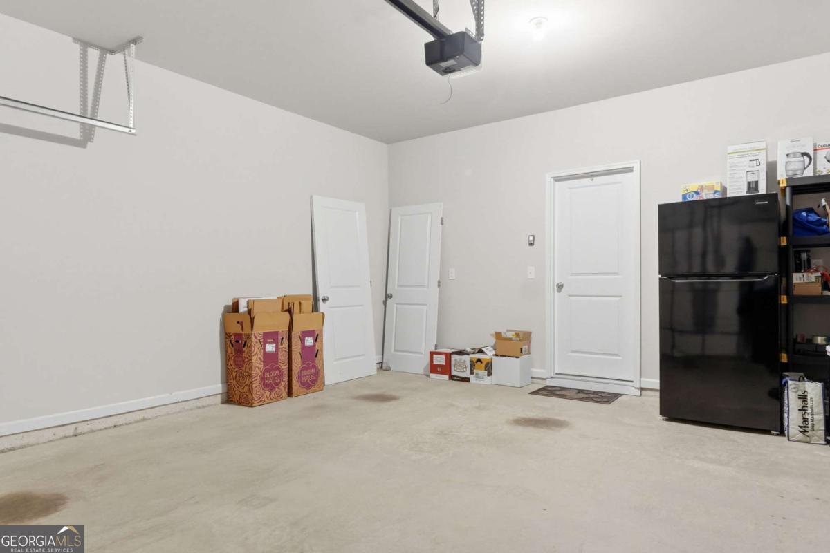 327 Winston Circle Property Photo 39
