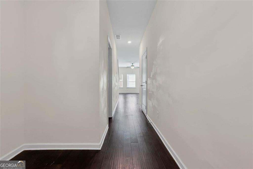 3470 Lakeview Creek Property Photo 9