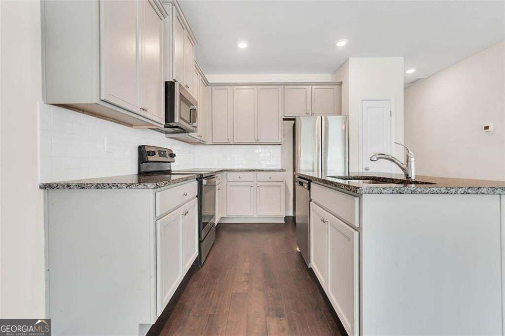 3470 Lakeview Creek Property Photo 18