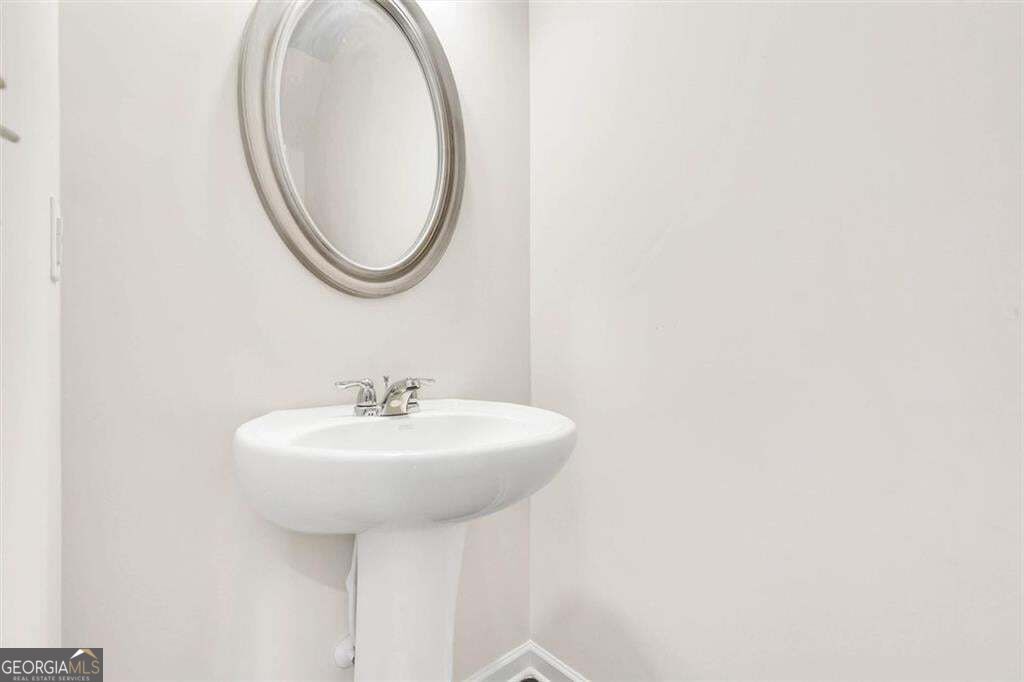 3470 Lakeview Creek Property Photo 43