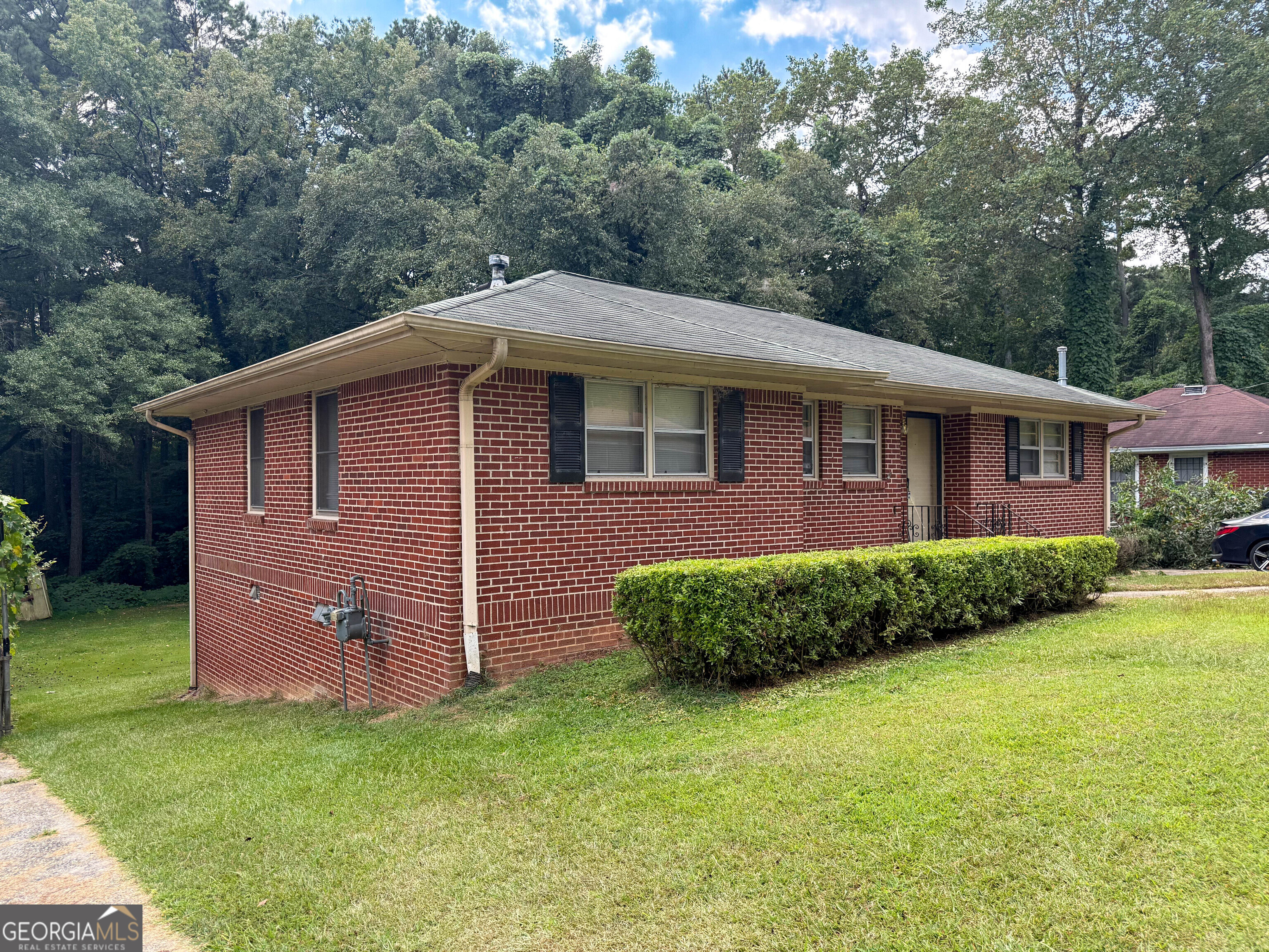 1153 Rocksprings Street Property Photo 2
