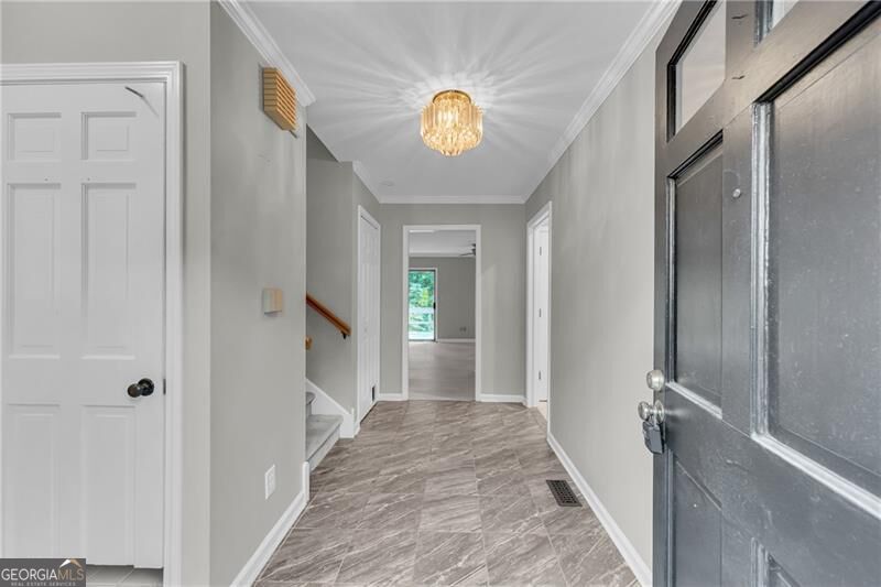 1493 Ashford Place Ne Property Photo 2