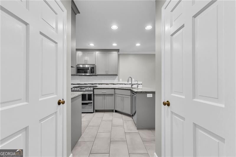 1493 Ashford Place Ne Property Photo 4