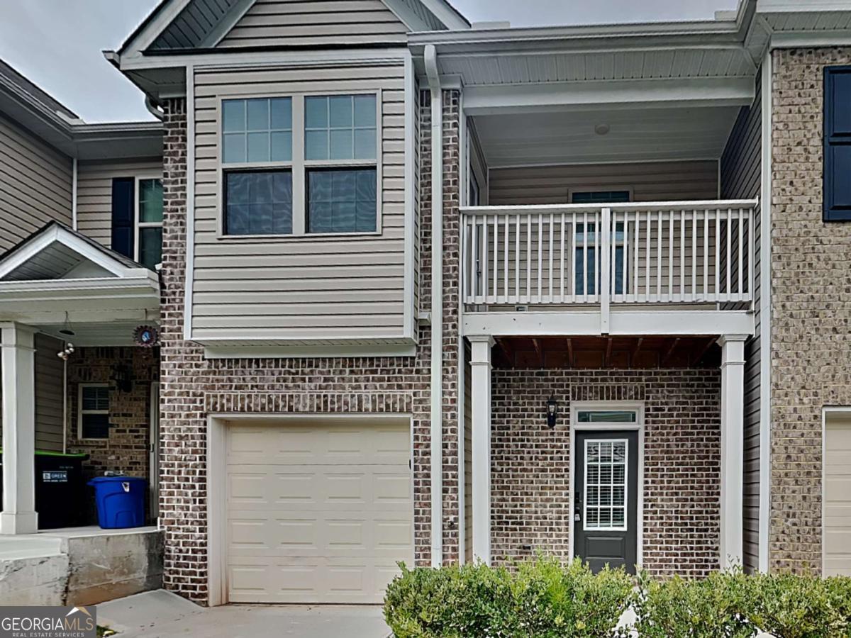 238 Hydrangea Court # 13 Property Photo 1
