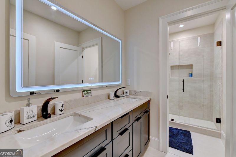 3933 Skyline Drive Property Photo 56