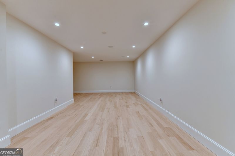3933 Skyline Drive Property Photo 58