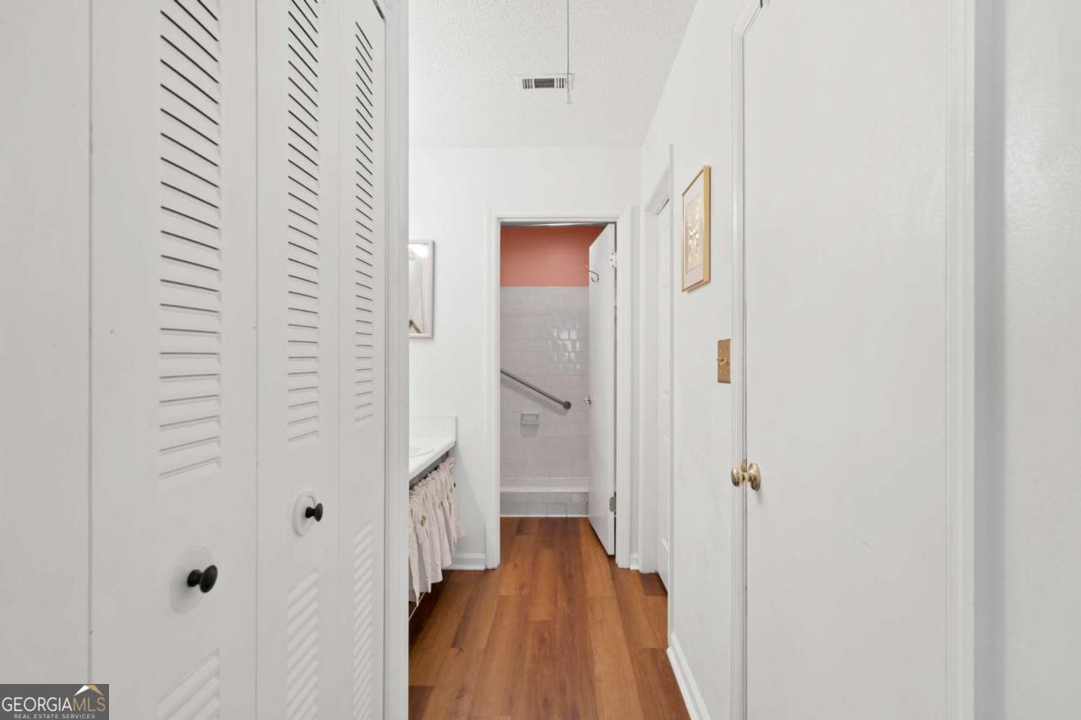 323 Cabaret Court Sw Property Photo 15