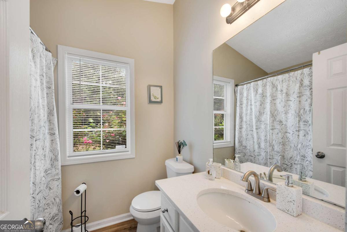 217 Crestworth Crossing Property Photo 16