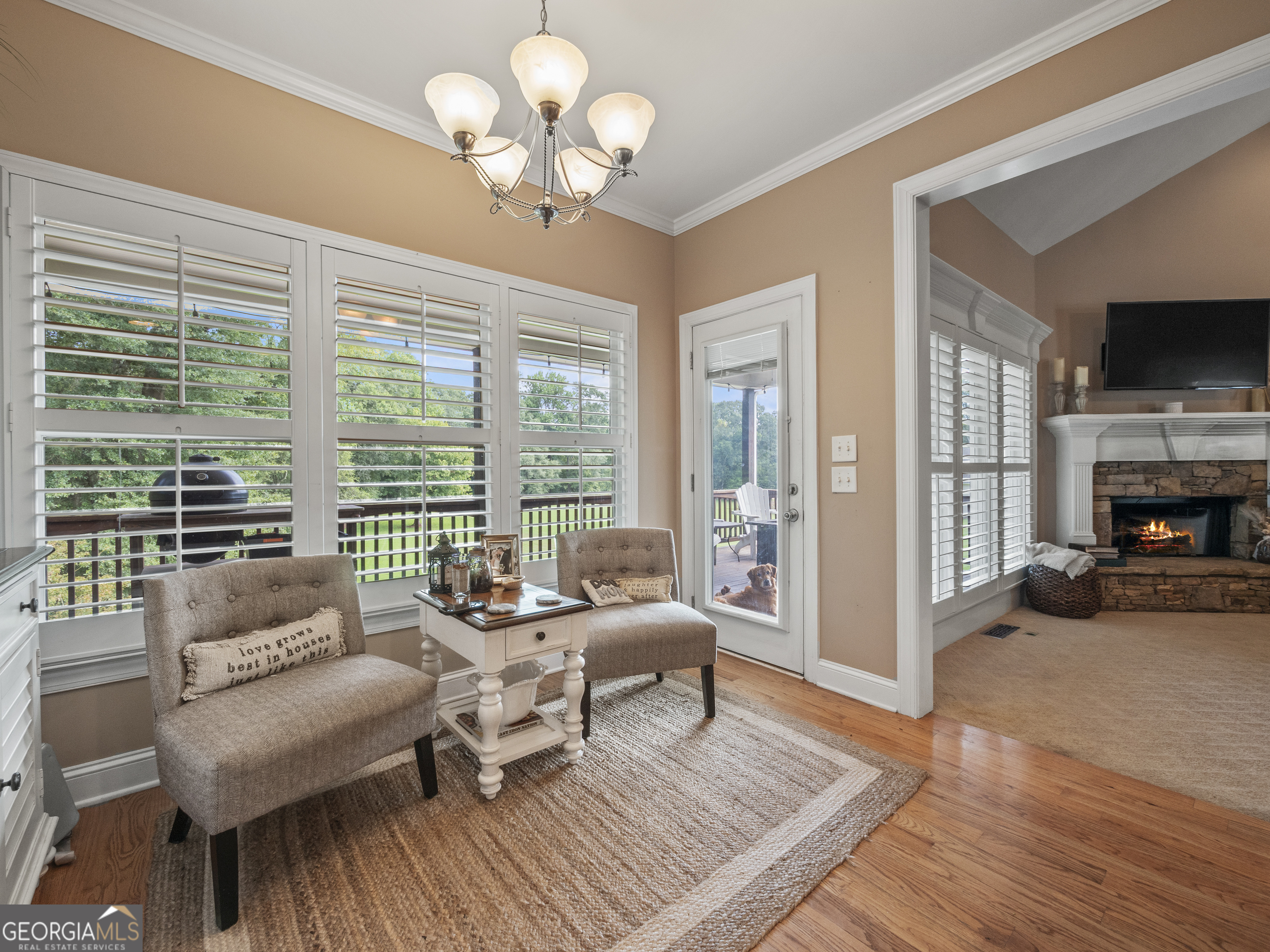 100 Cole Point Property Photo 10