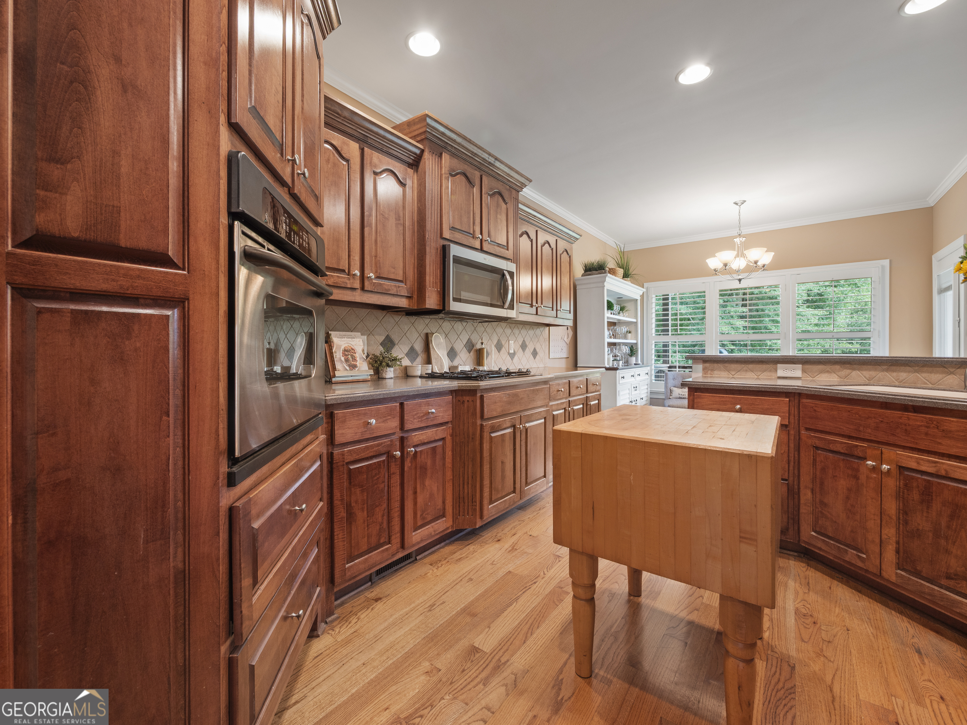 100 Cole Point Property Photo 13