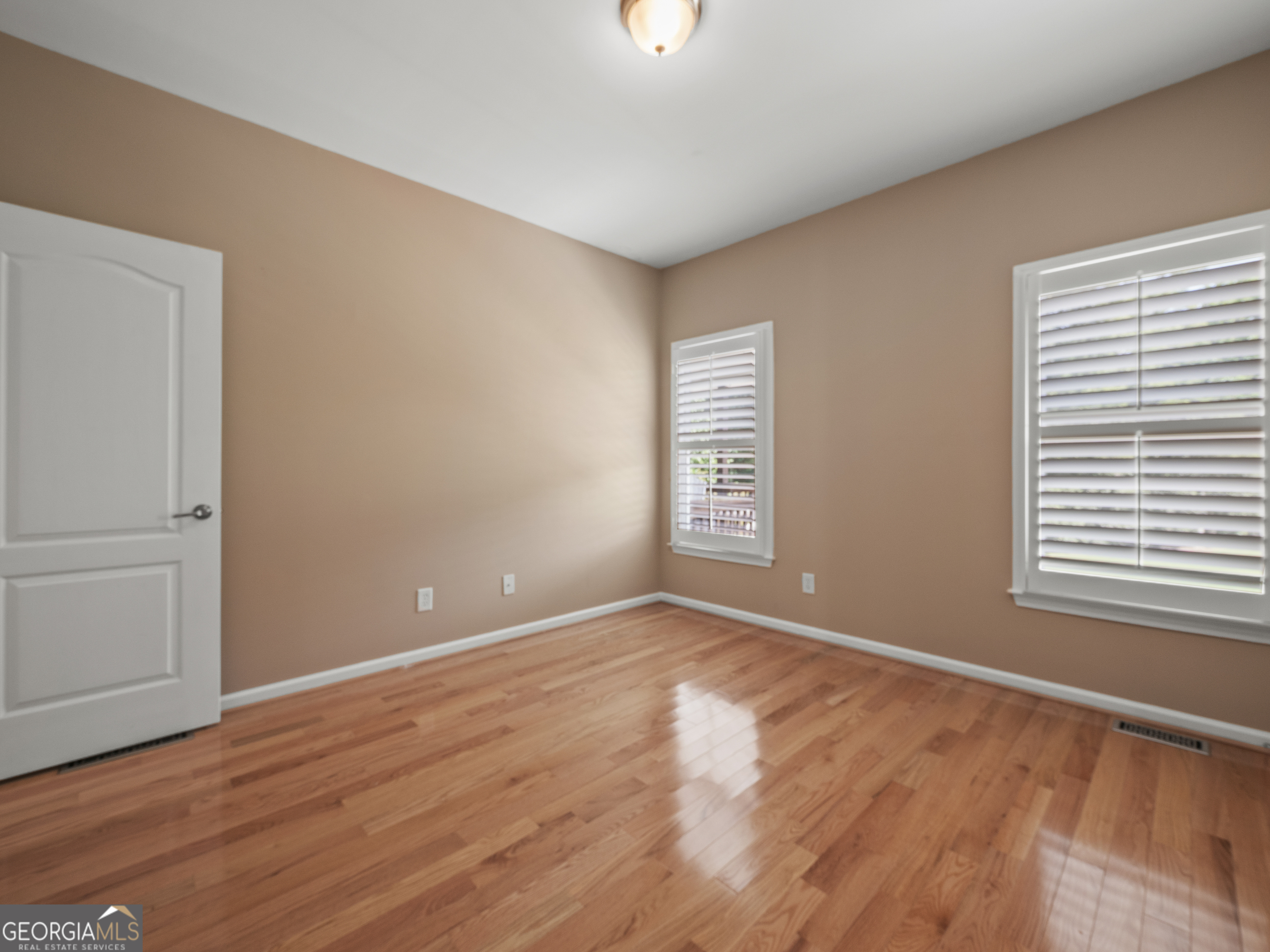 100 Cole Point Property Photo 19