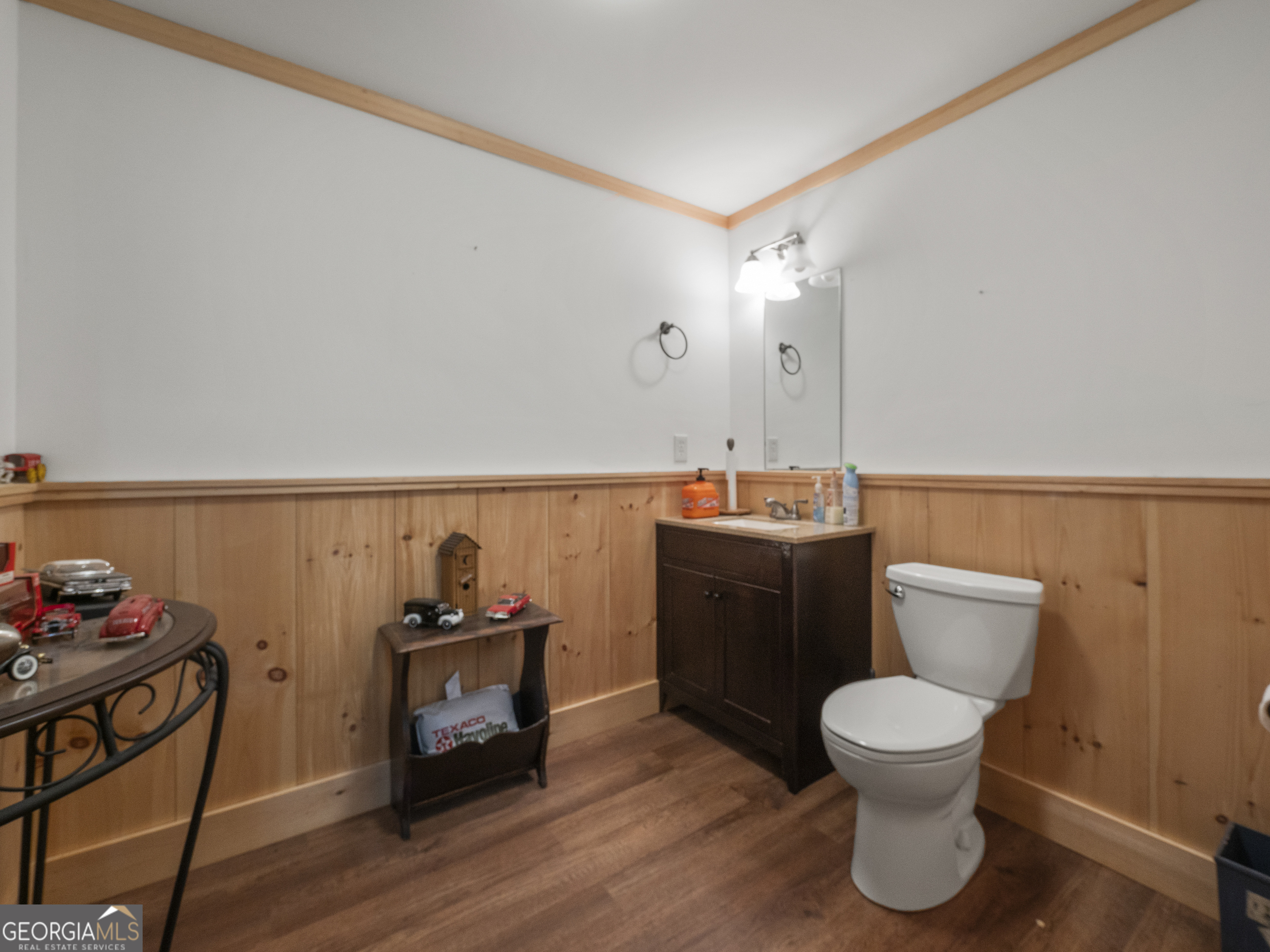 100 Cole Point Property Photo 25