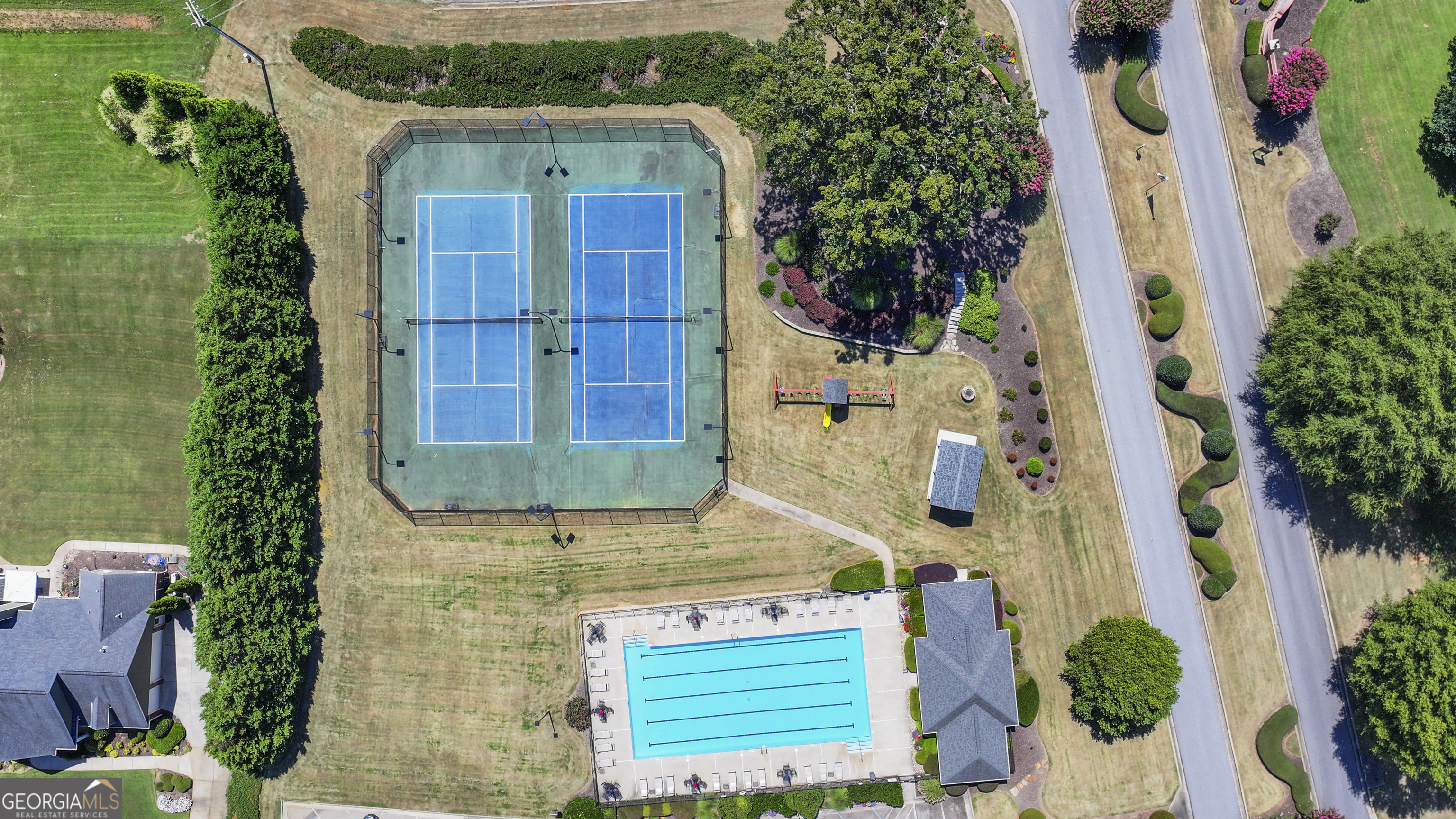 100 Cole Point Property Photo 28