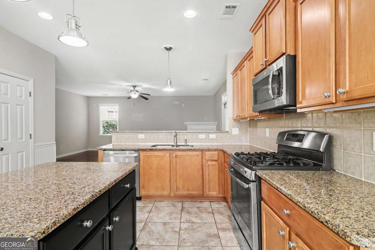 4820 Fieldstone View Circle Property Photo 15