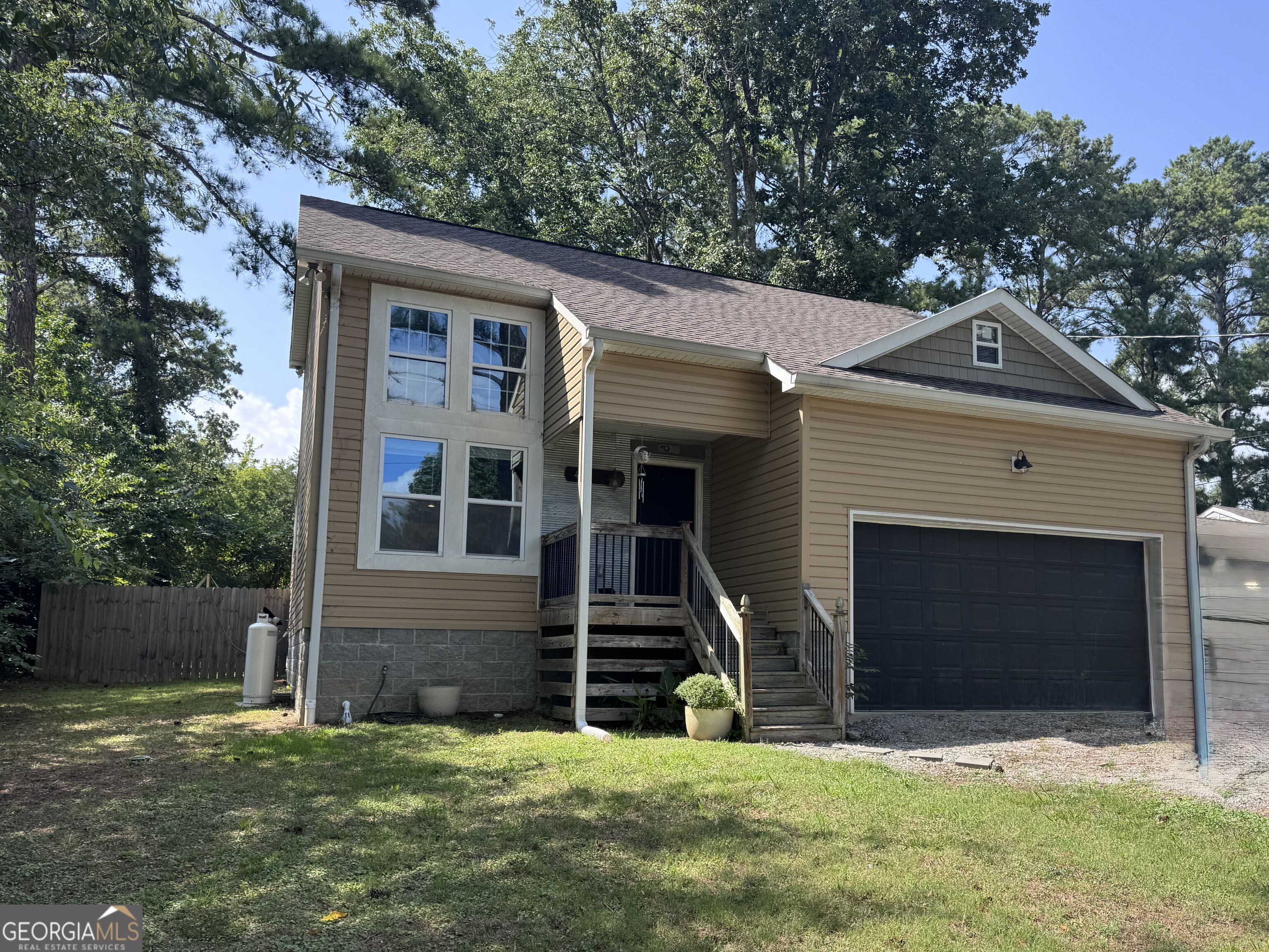443 Poplar Street