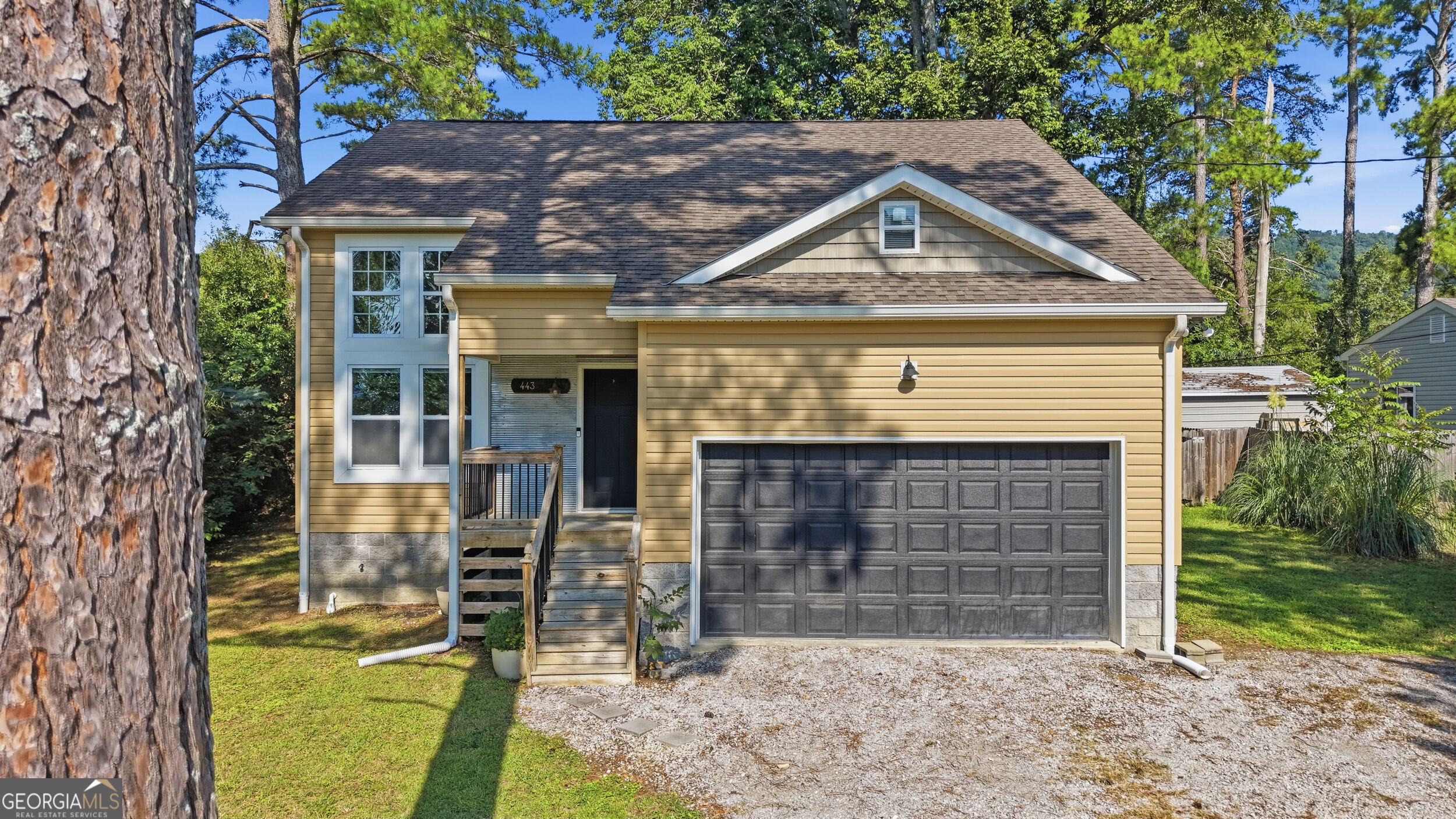 443 Poplar Street Property Photo 1