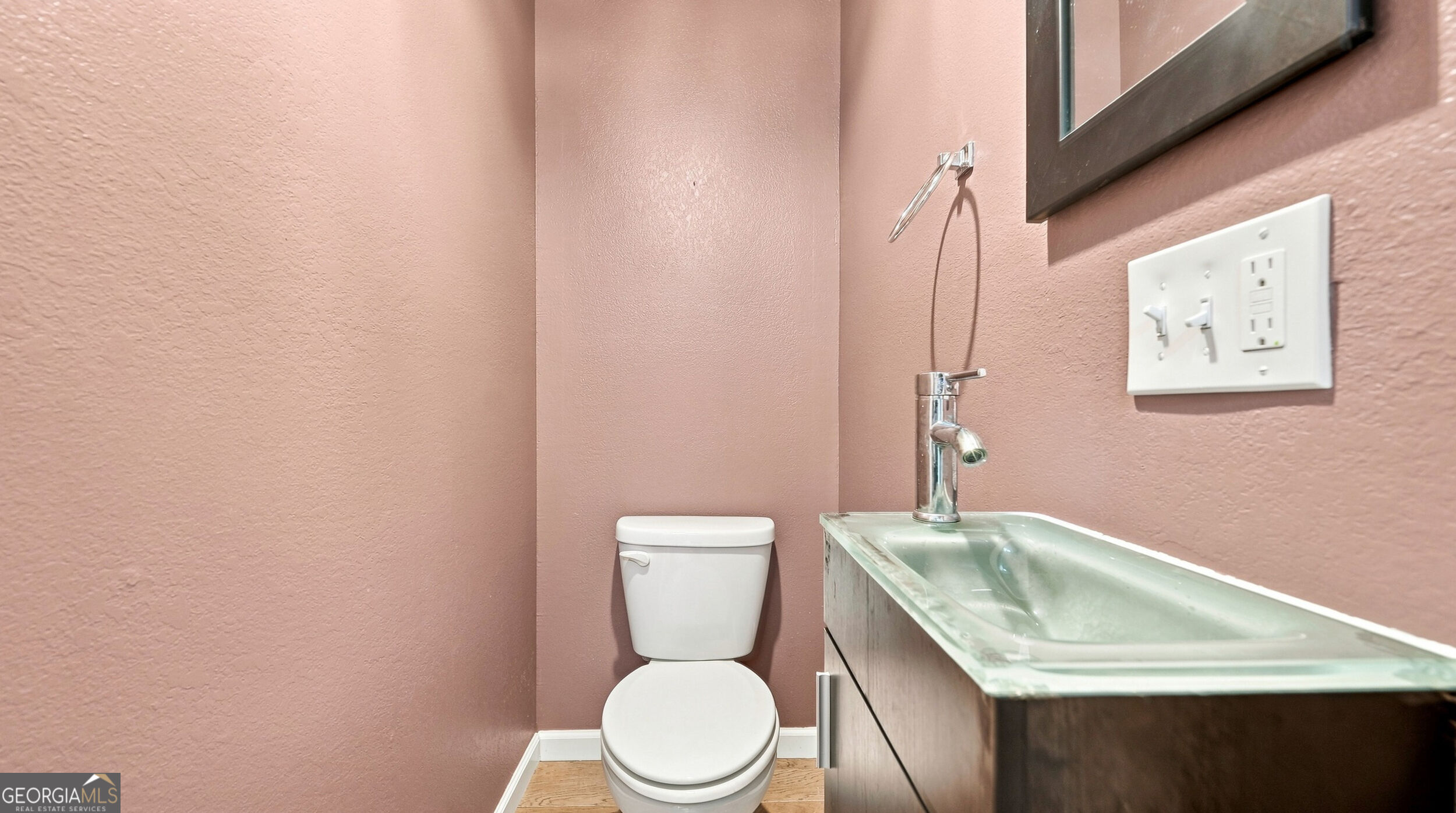 443 Poplar Street Property Photo 11