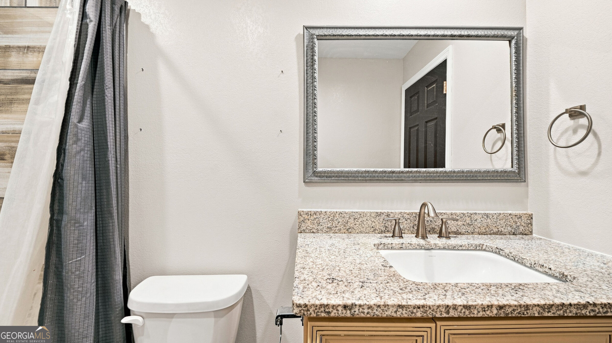 443 Poplar Street Property Photo 14