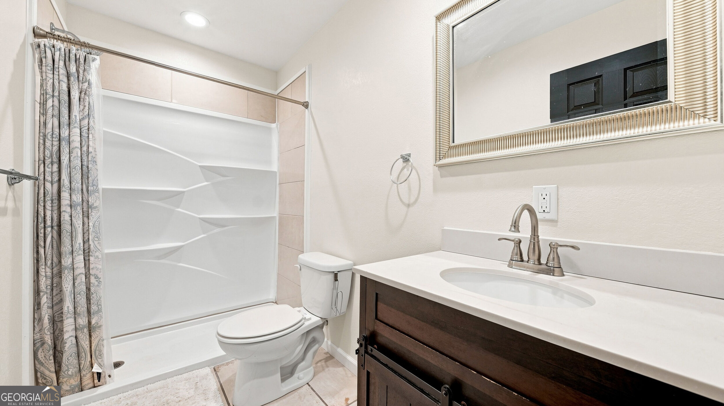 443 Poplar Street Property Photo 17