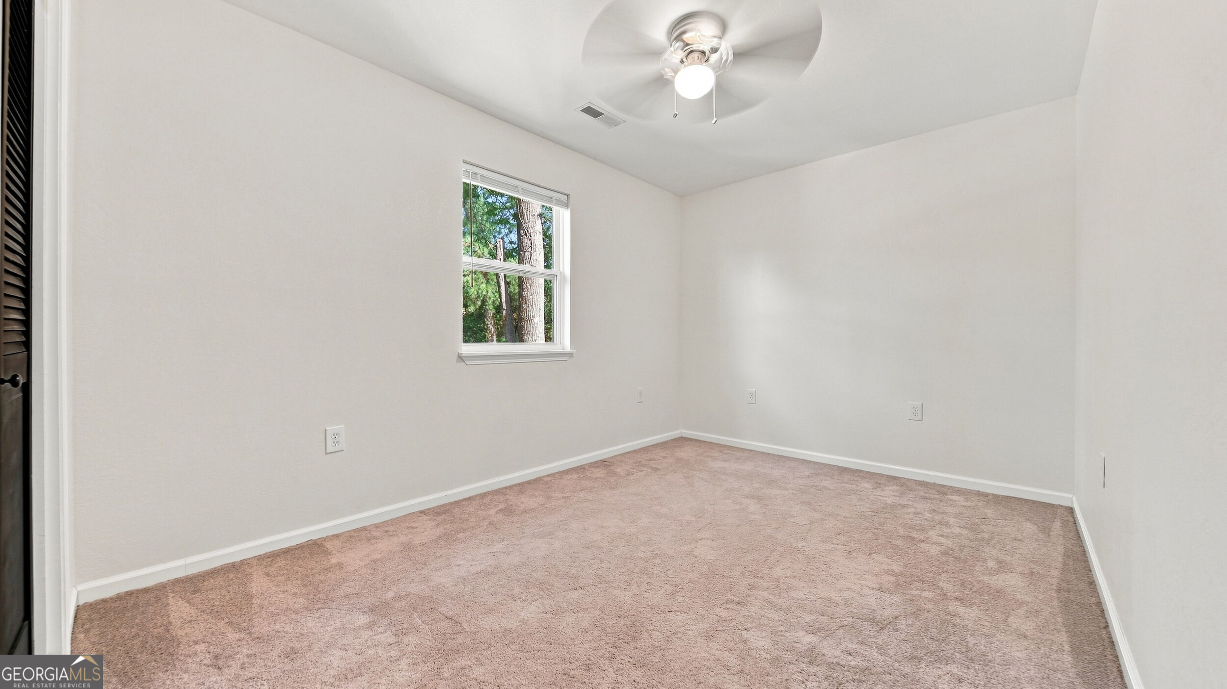 443 Poplar Street Property Photo 19