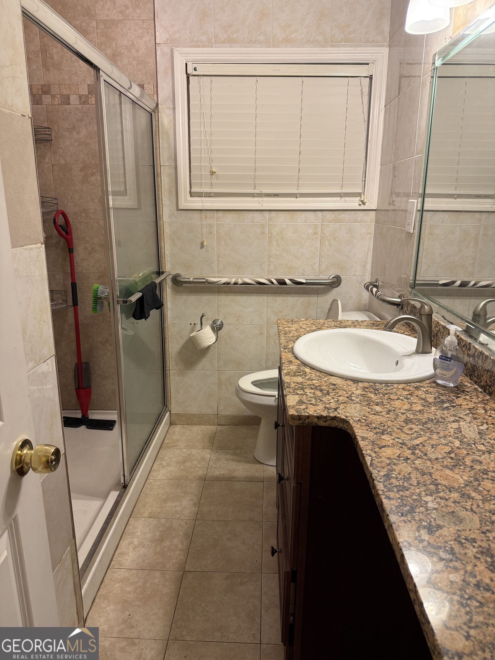3147 Shallowford Road Property Photo 9