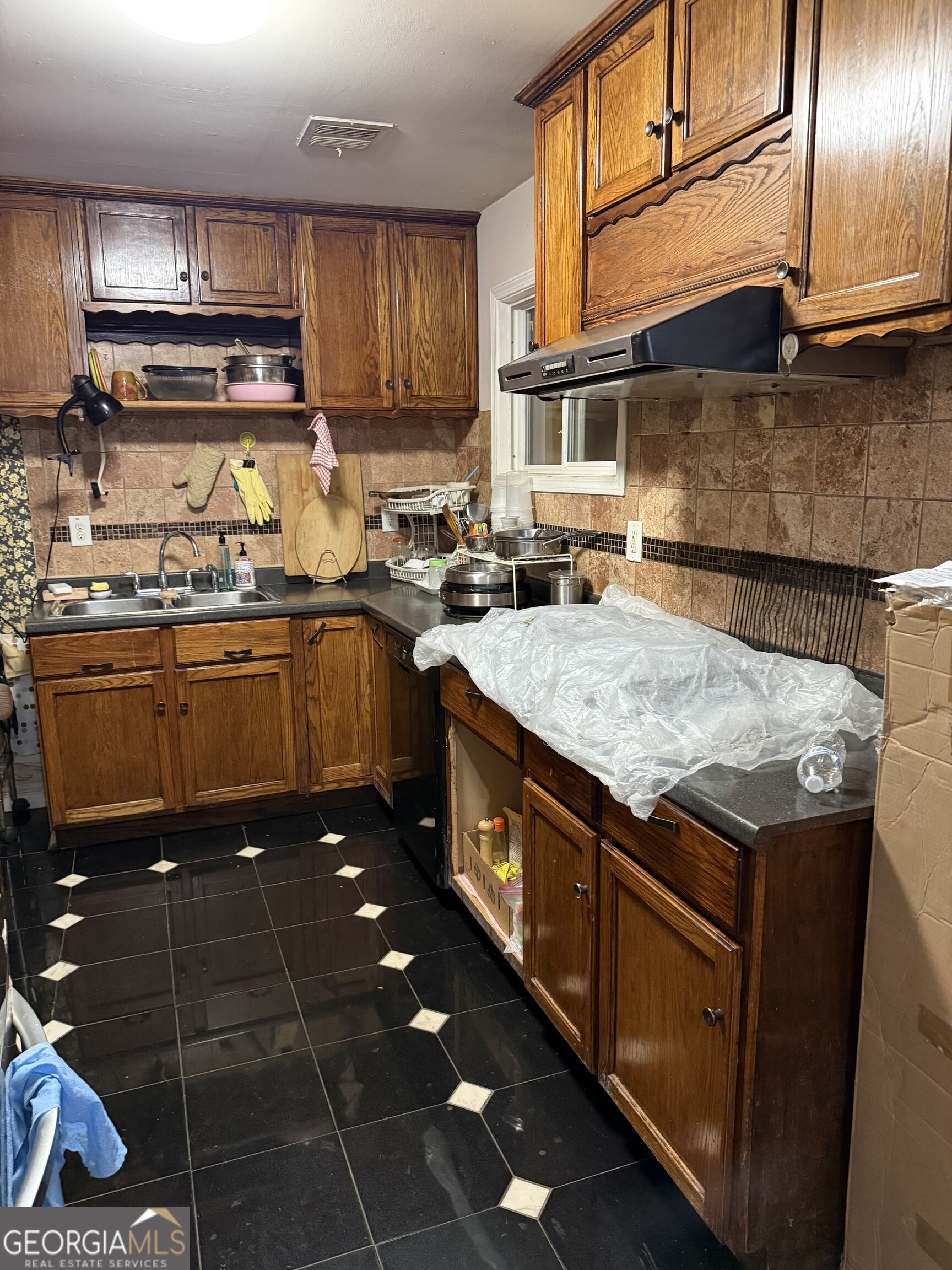 3147 Shallowford Road Property Photo 19
