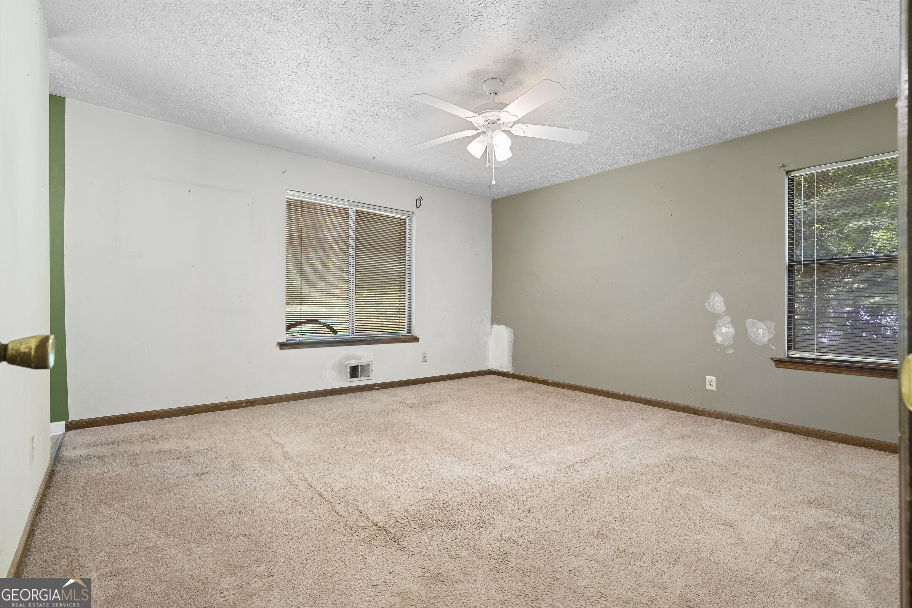 2656 Royal Oak Court Property Photo 16