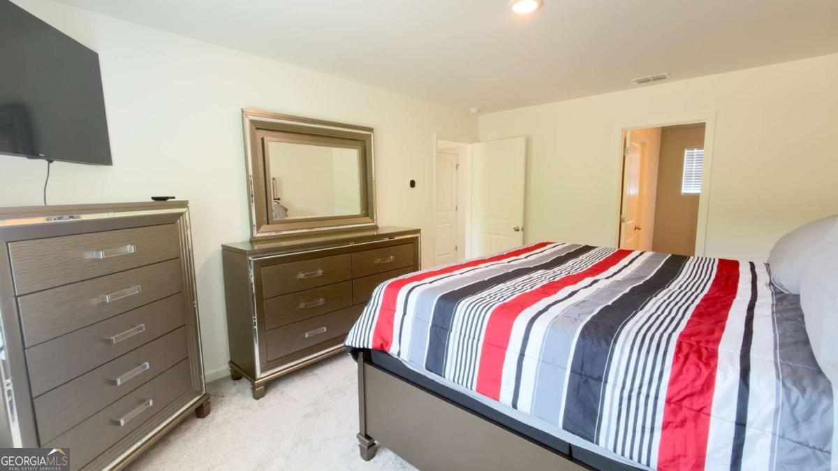 203 Kinsale Drive Property Photo 9