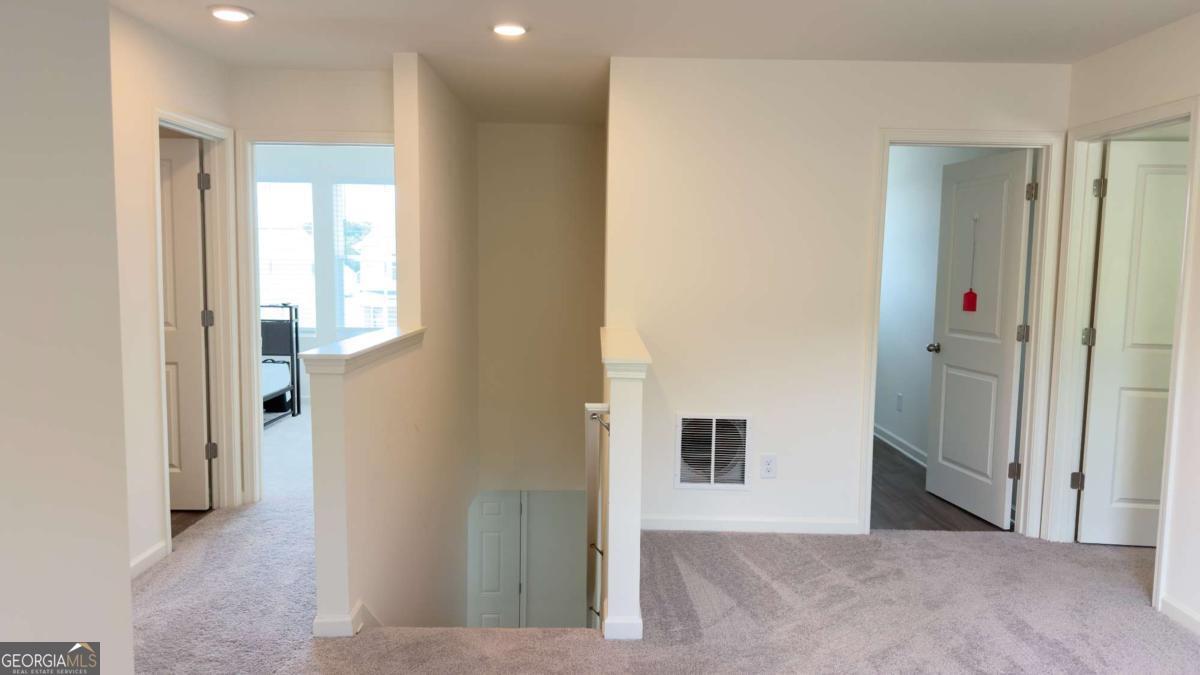203 Kinsale Drive Property Photo 15