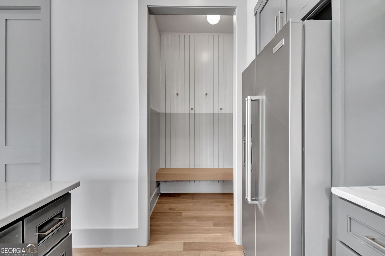 365 2nd Street Property Photo 14