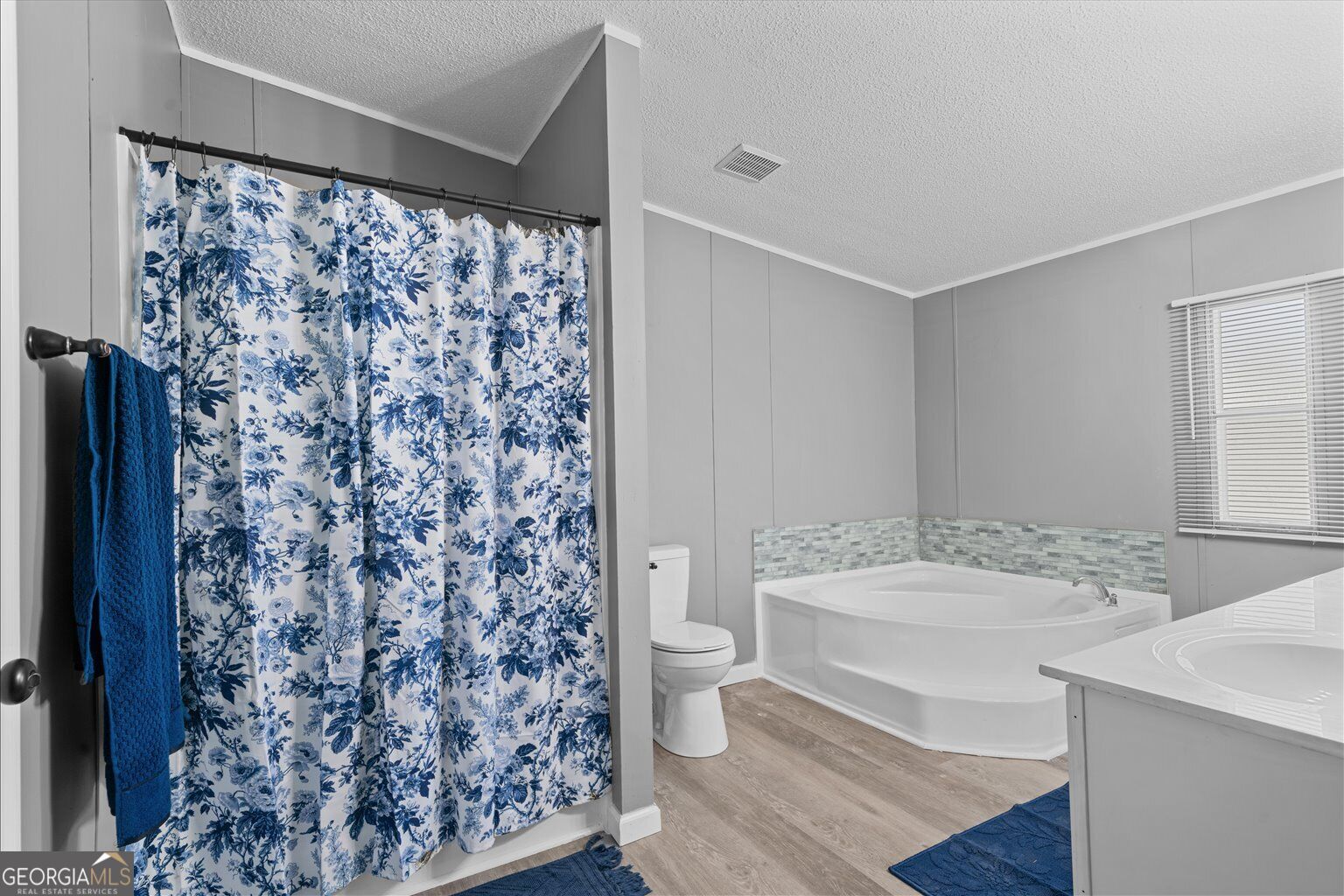 106 W Nance Springs Road Property Photo 36