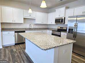 265 Dupont Drive Property Photo 4