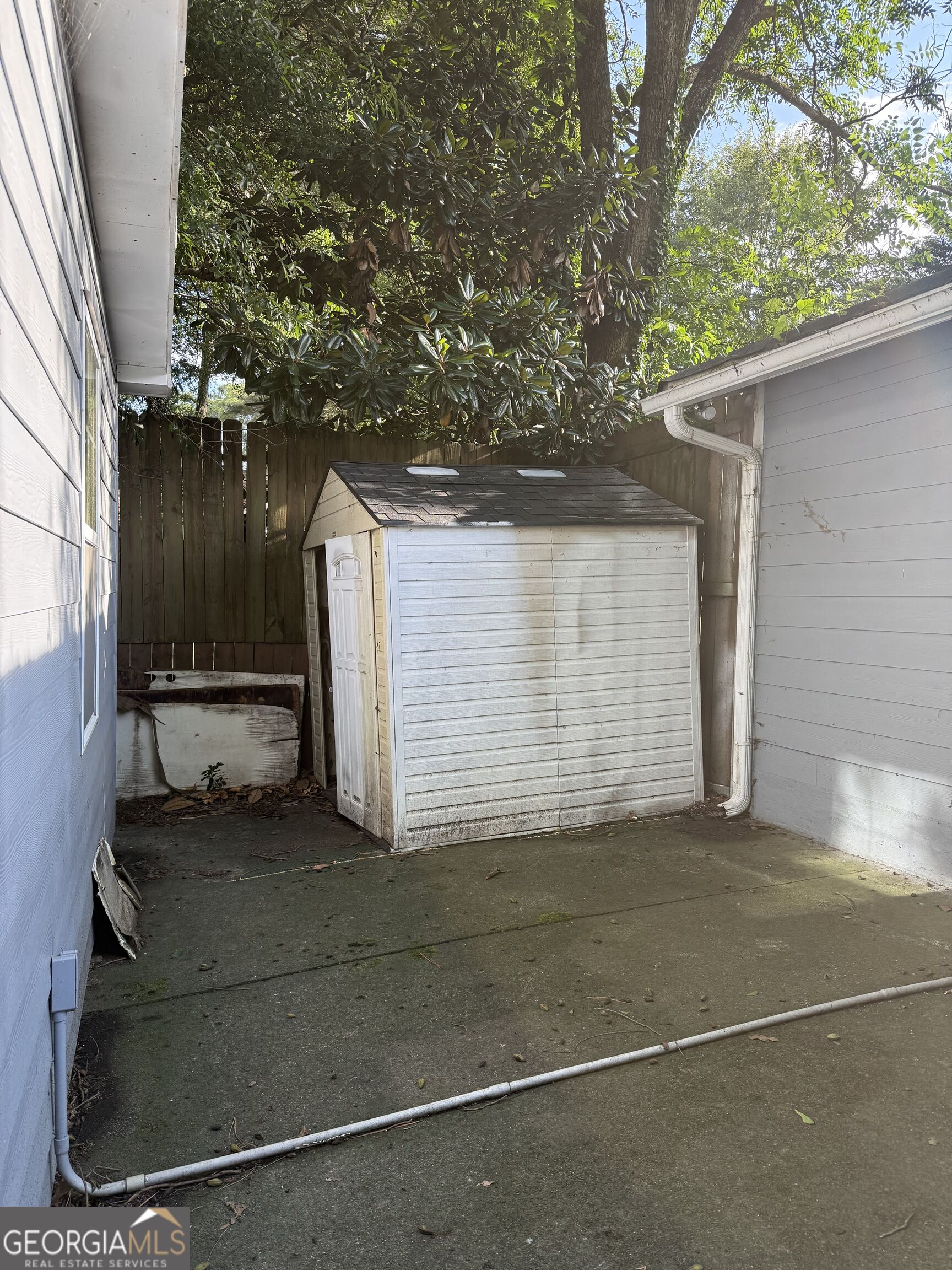 3139 Shallowford Road Property Photo 3