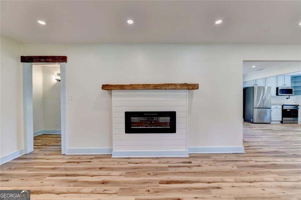 107 Lakeshore Circle Property Photo 10