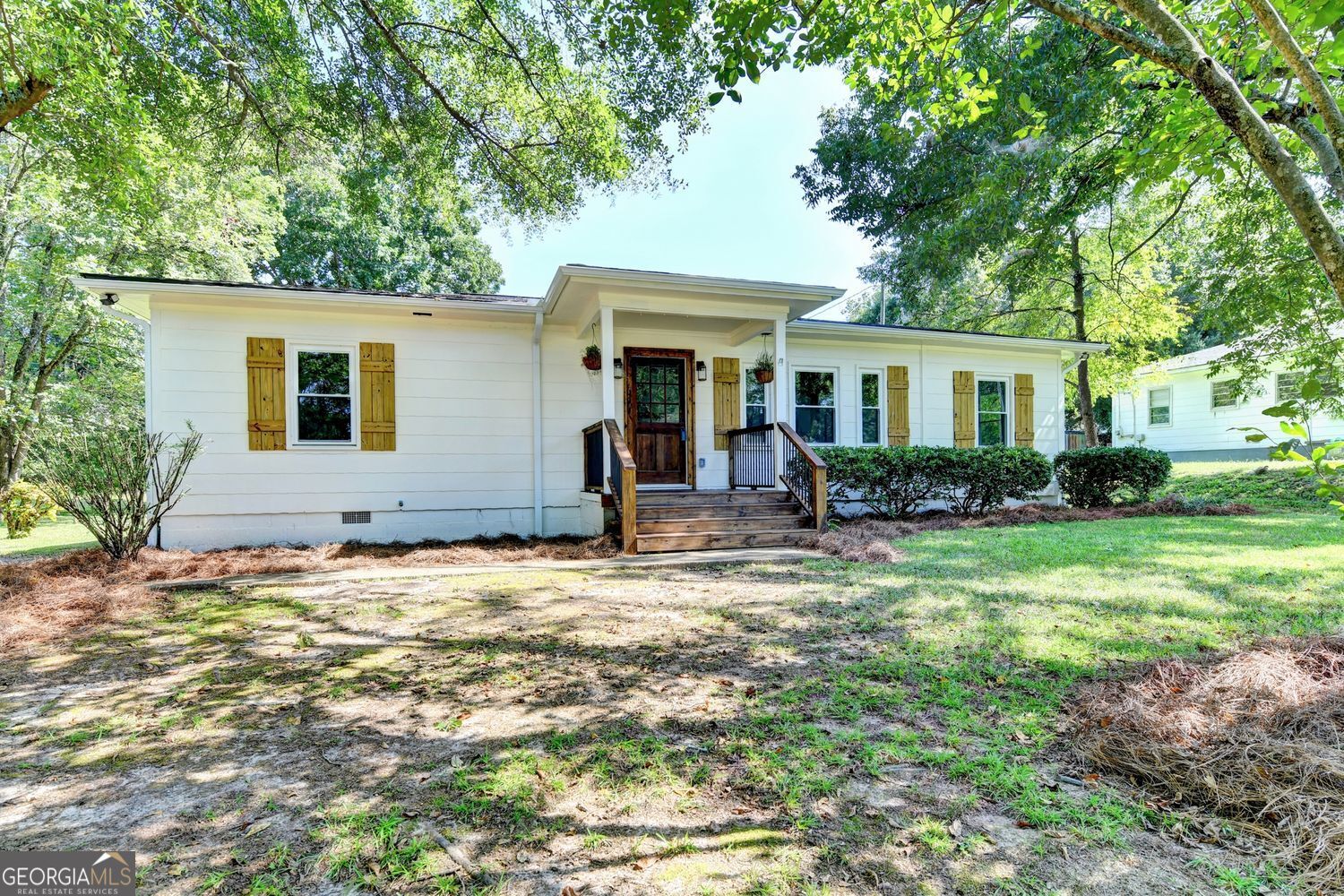 107 Lakeshore Circle Property Photo 11