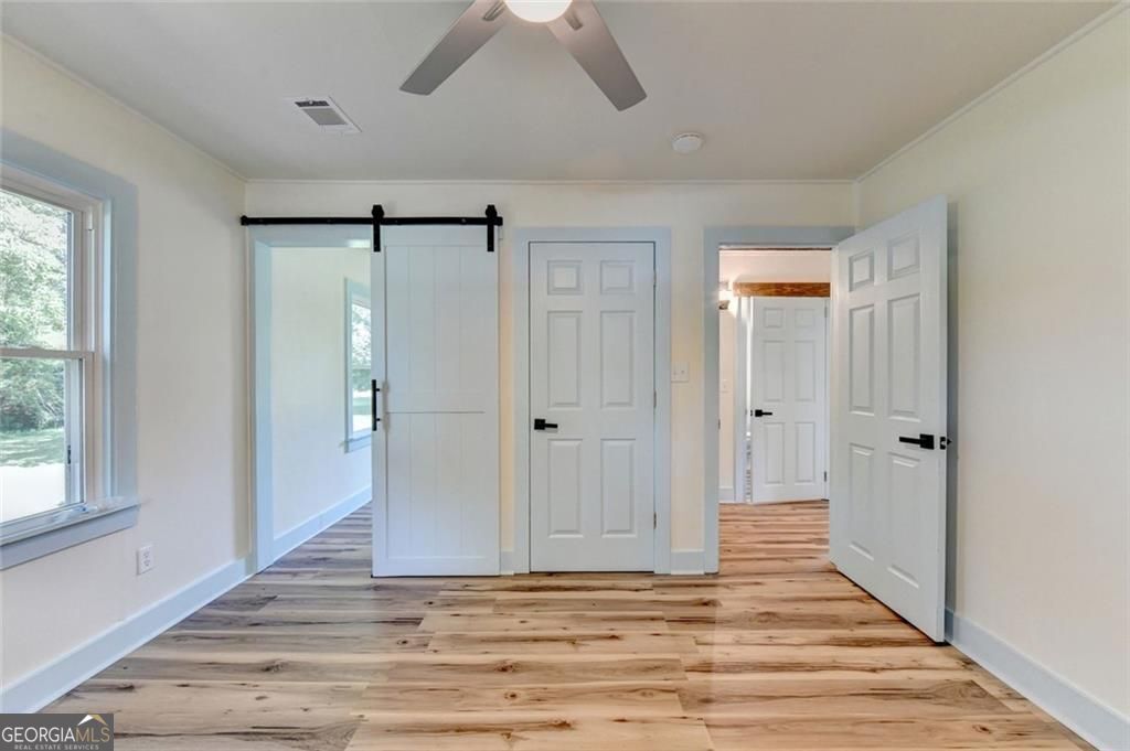 107 Lakeshore Circle Property Photo 27