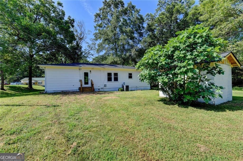107 Lakeshore Circle Property Photo 42